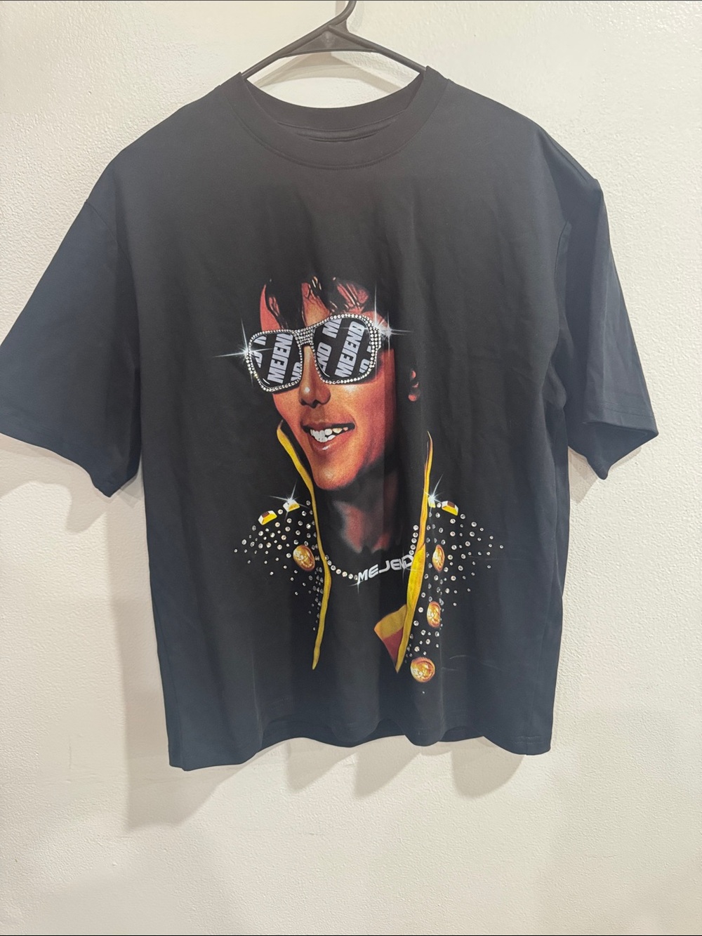 Black Short-Sleeve Graphic Tee with Retro Portrait